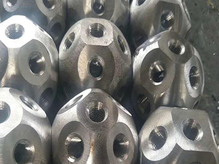 遵义螺栓球网架杆件制作